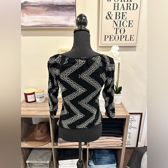 Tie Front Top  - Picture 3 of 5